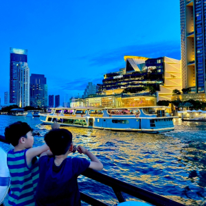 방콕 왕궁 & 씬 방콕 고급 레스토랑 & 욧 시암 보트 단독 투어